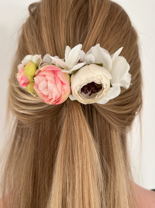 White and pink floral comb