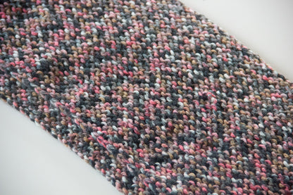 Pink melange strikket tørklæde