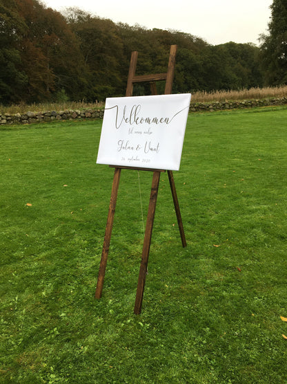 Wedding welcome sign on canvas