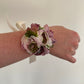Blomstret armbånd